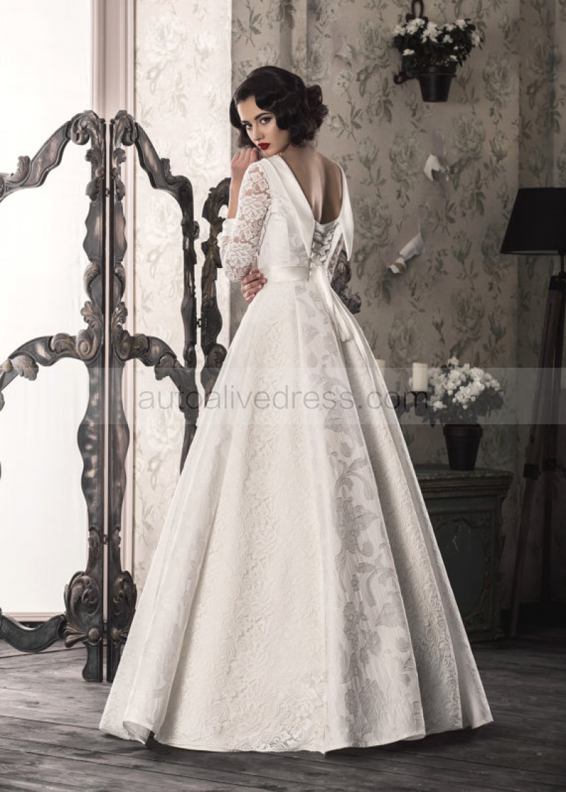 corset long sleeve wedding dress