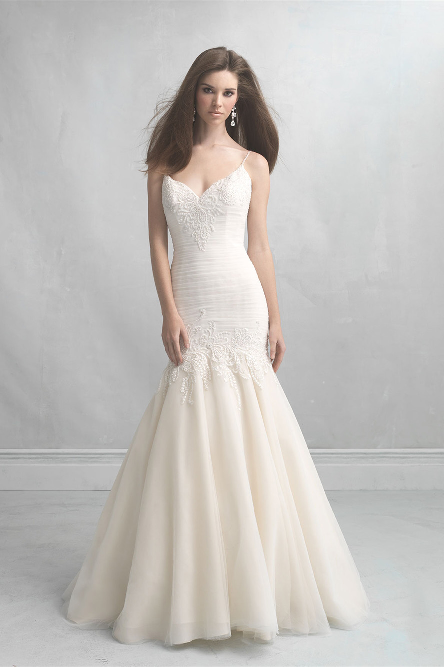 Mermaid Ivory Tulle Lace Straps Sweep Train Wedding Dress