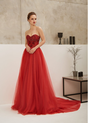 Beaded Red Tulle Strapless Chic Evening Dress Beaded Red Tulle Strapless Chic Evening Dress
