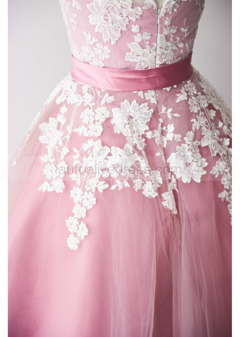 A-line Ivory Lace Mauve Tulle V Back Knee Length Classic Bridesmaid Dress