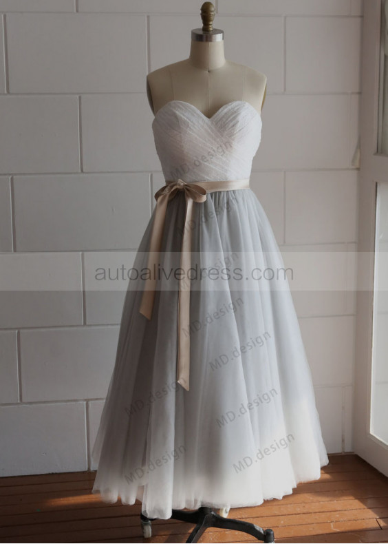 Strapless Sweetheart Ivory Lace Gray Tulle Wedding Dress