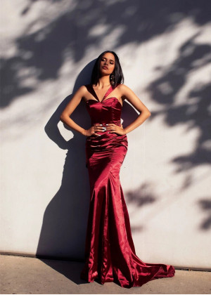 Sweetheart Neck Burgundy Satin Prom Dress