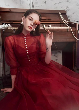 Vintage High Neck Red Organza Tea Length Prom Dress 