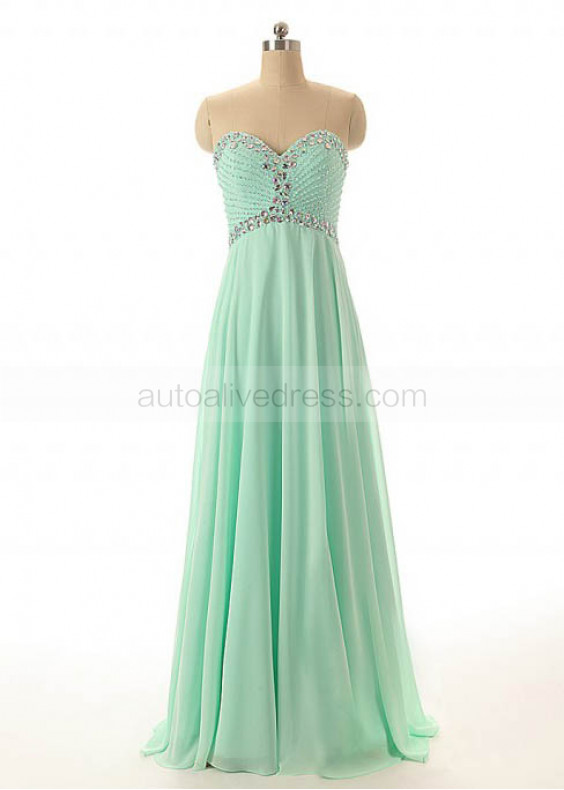 Slim Strapless Sweetheart Neck Green Chiffon Beaded Bridesmaid Dress