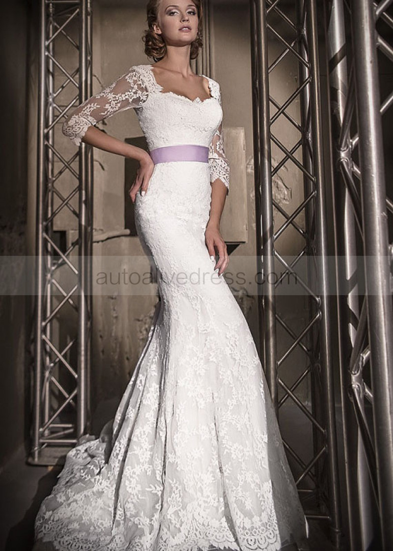 court neckline