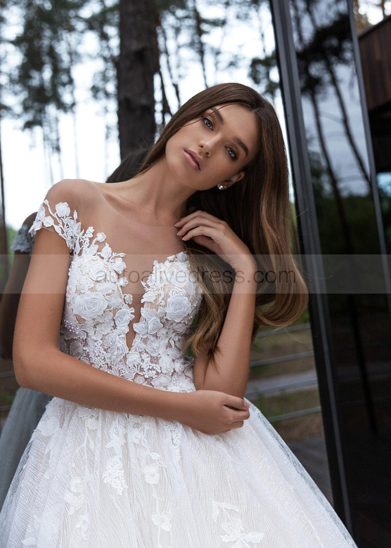 Ball Gown Short Sleeve Beaded Ivory Sparkling Tulle Lace Wedding Dress