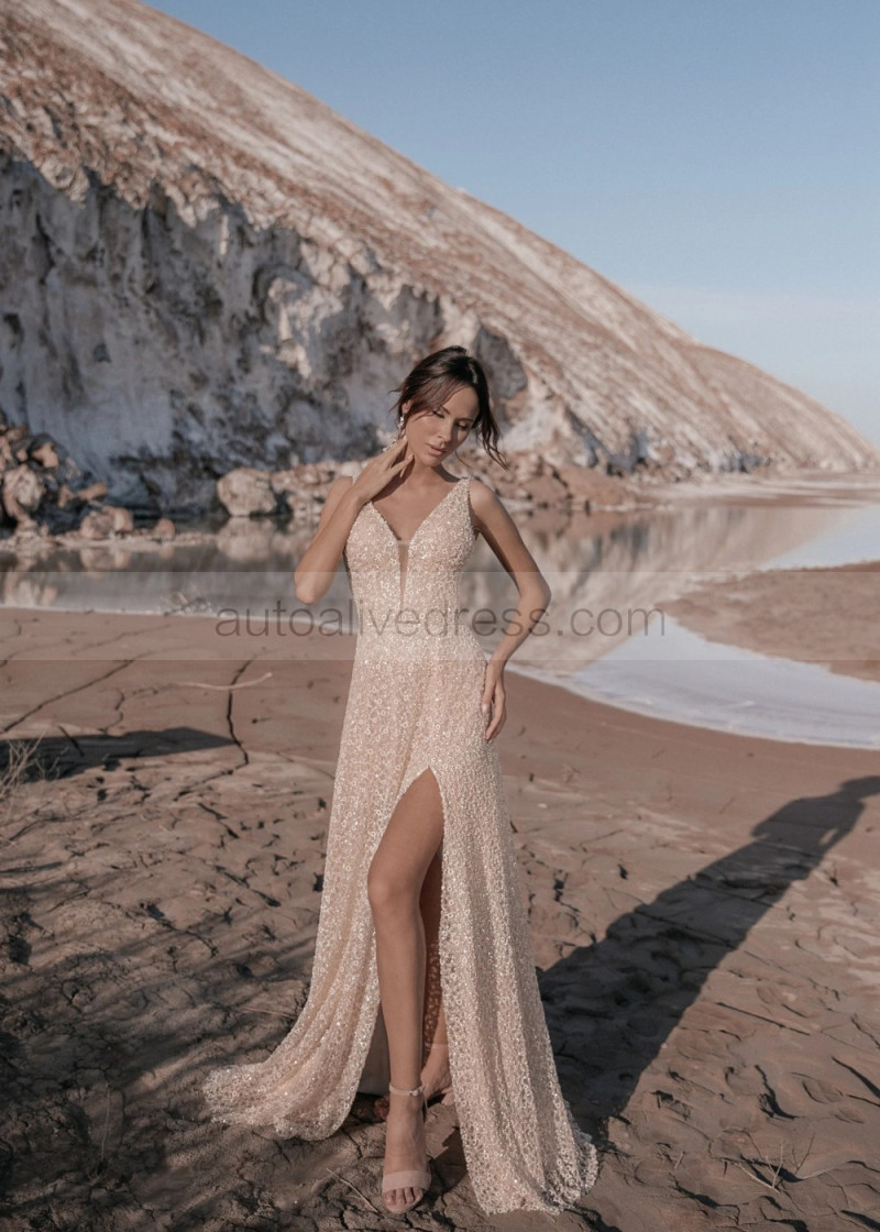 A-line Luxurious Beaded Lace Tulle Slit Beach Wedding Dress A-line Luxurious Beaded Lace Tulle Slit Beach Wedding Dress