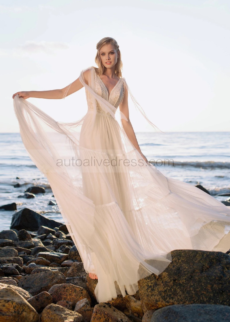 A-line Ivory Lace Tulle V Back Boho Beach Wedding Dress