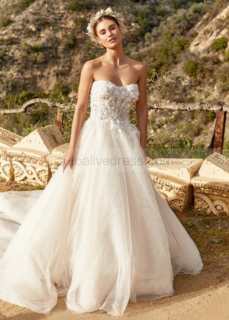 A-line Strapless Sweetheart Neck Ivory Lace Tulle Sparkly Wedding Dress