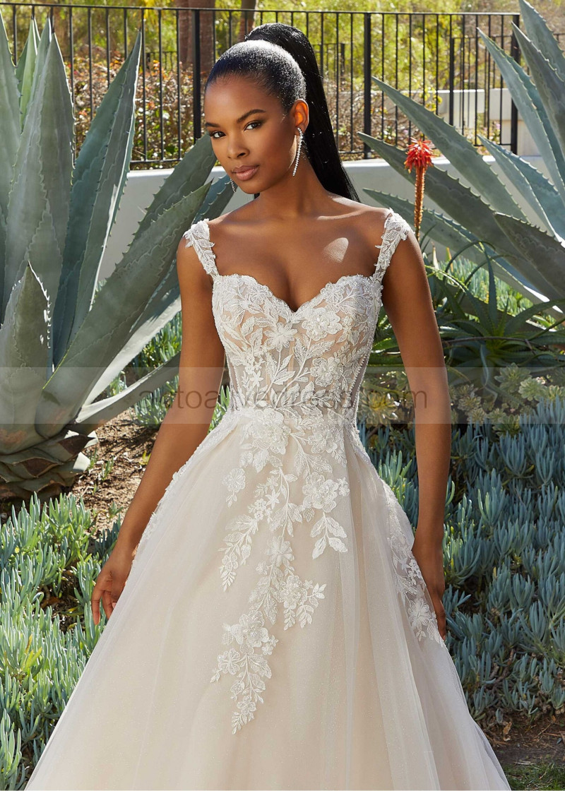Ball Gown Beaded Lace Glitter Tulle Sheer Back Classic Wedding Dress Ball Gown Beaded Lace Glitter Tulle Sheer Back Classic Wedding Dress