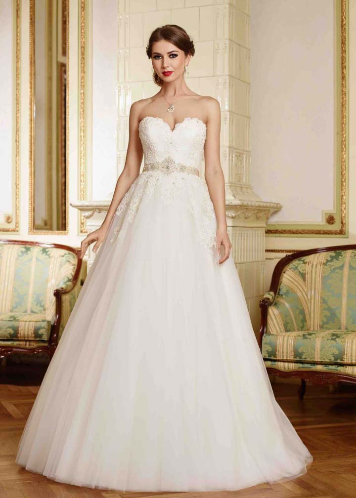  A Line  Strapless  Sweetheart Neckline Ivory Lace Tulle 